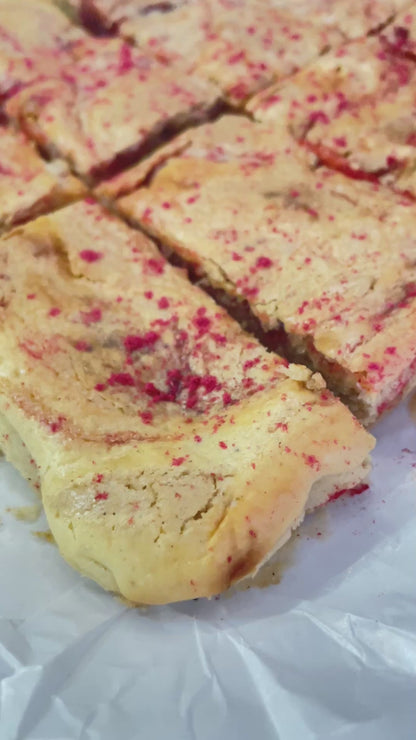 NEW - Raspberry Dream Blondie
